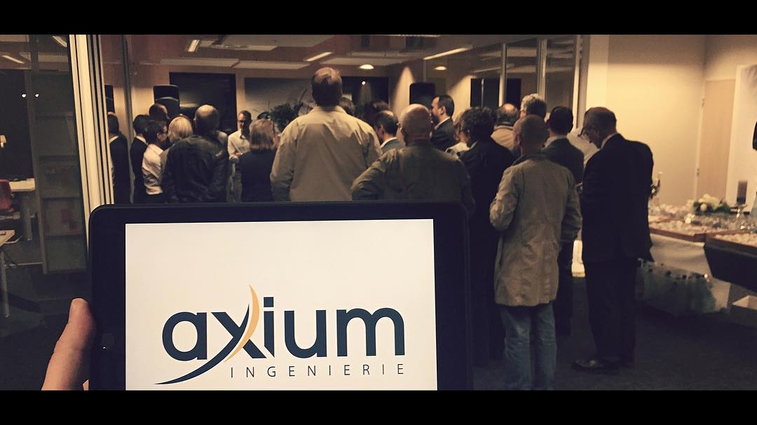 Axium - Tom Le Magicien